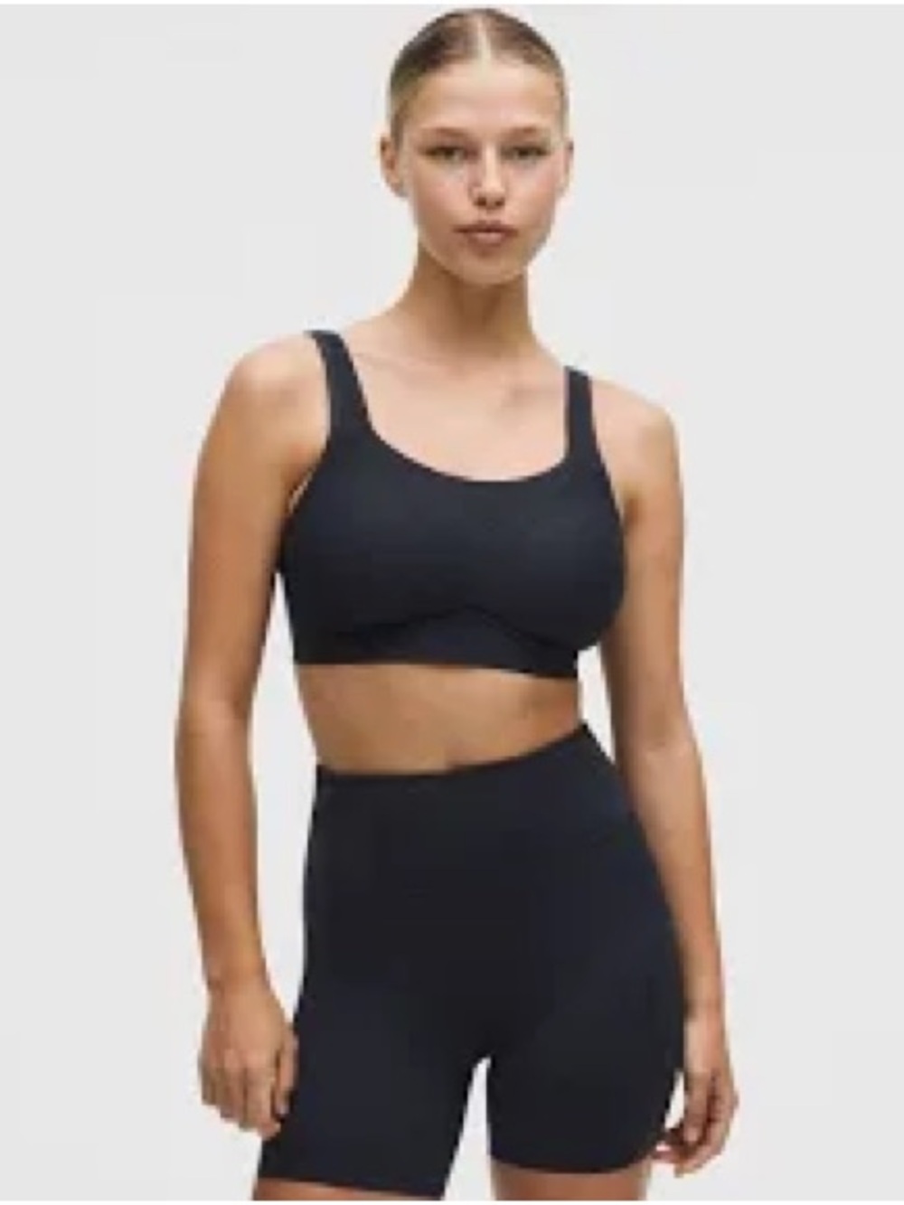 Sold - lululemon athletica Black Scoop Support Sports Bra
